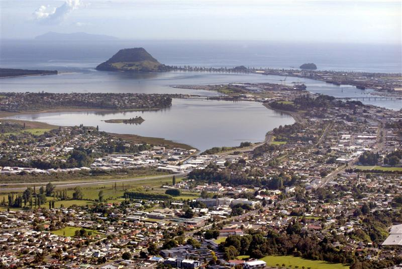 Bird's eye view for Tauranga City