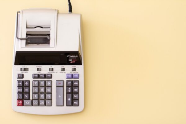 Old school accounting device